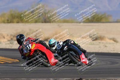 media/Dec-04-2022-CVMA (Sun) [[e38ca9e4fc]]/Race 9 Supersport Middleweight Shootout/